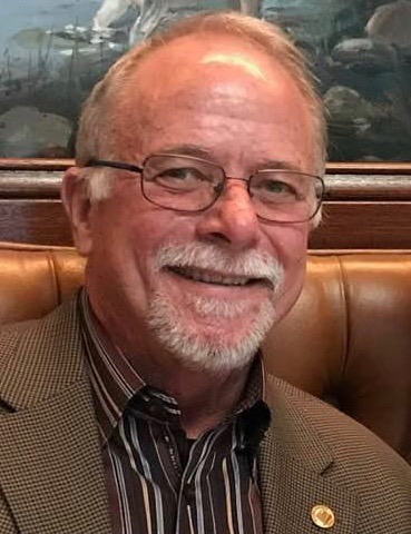 Custom-fit knitted sweater patterns avatar